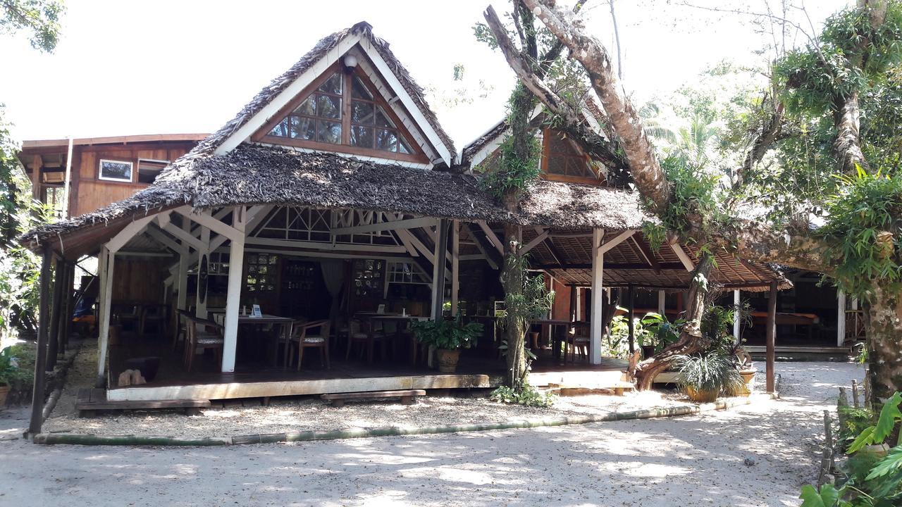 Les Acacias Bungalows Manambolo エクステリア 写真