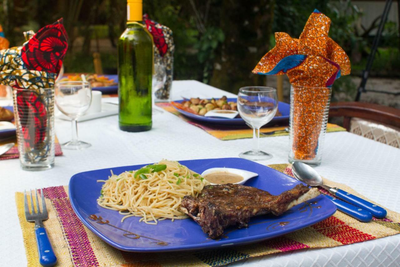 Les Acacias Bungalows Manambolo エクステリア 写真