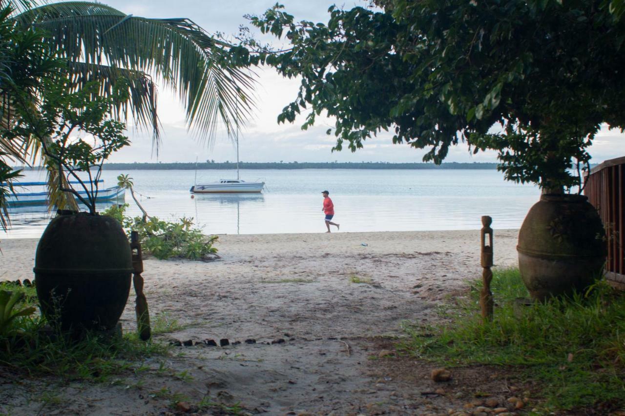 Les Acacias Bungalows Manambolo エクステリア 写真