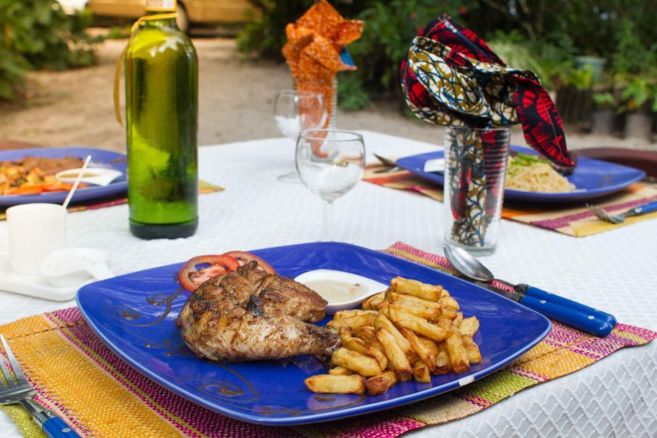 Les Acacias Bungalows Manambolo エクステリア 写真